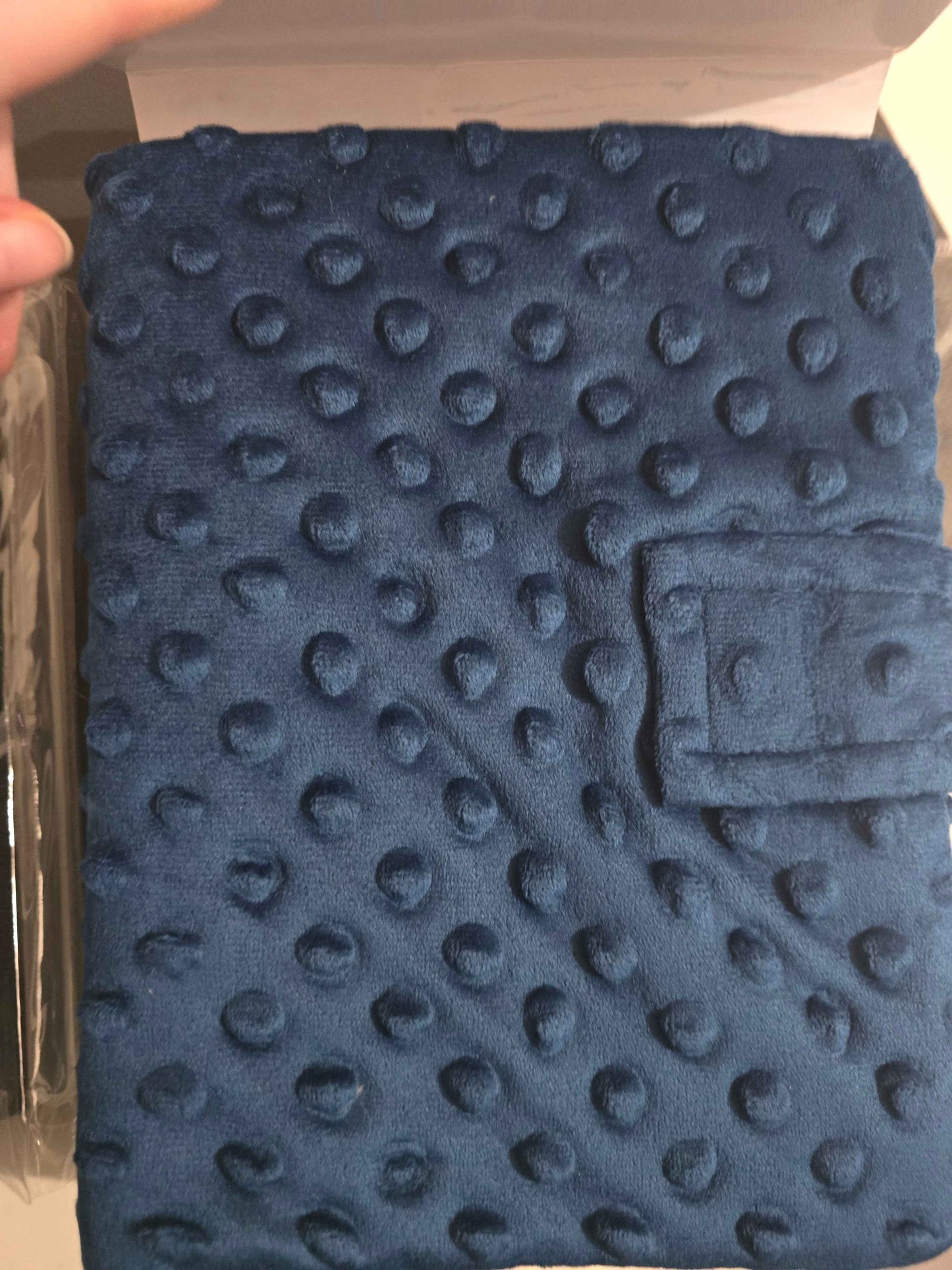 Protège carnet de santé personnalisé avec poche pour documents essentiels - Pratique et unique