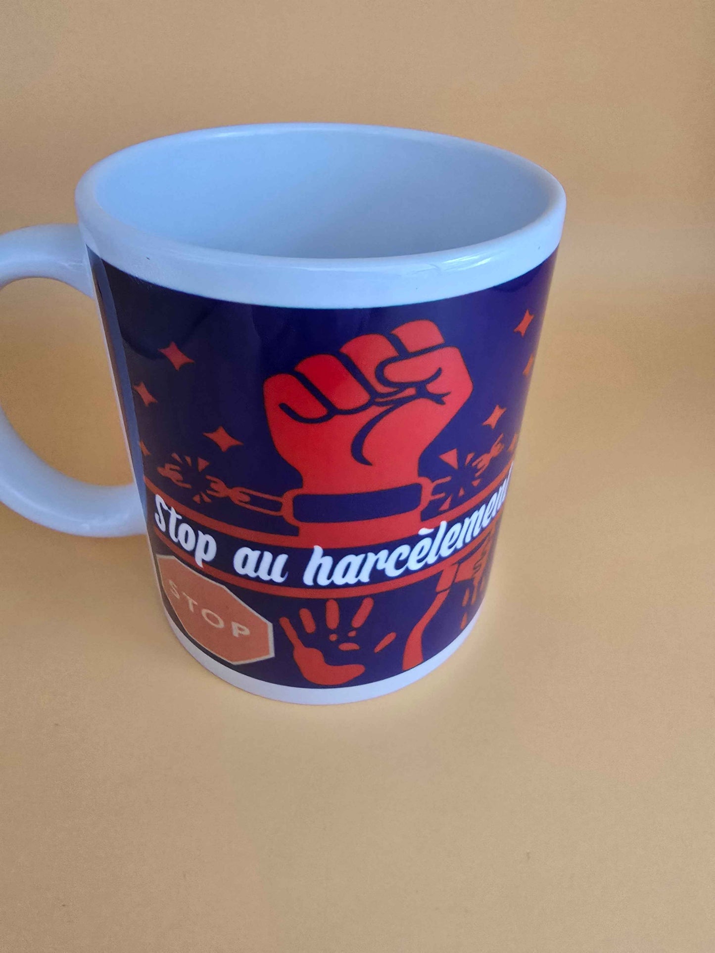 Mug anti-harcèlement thème stop au harcèlement