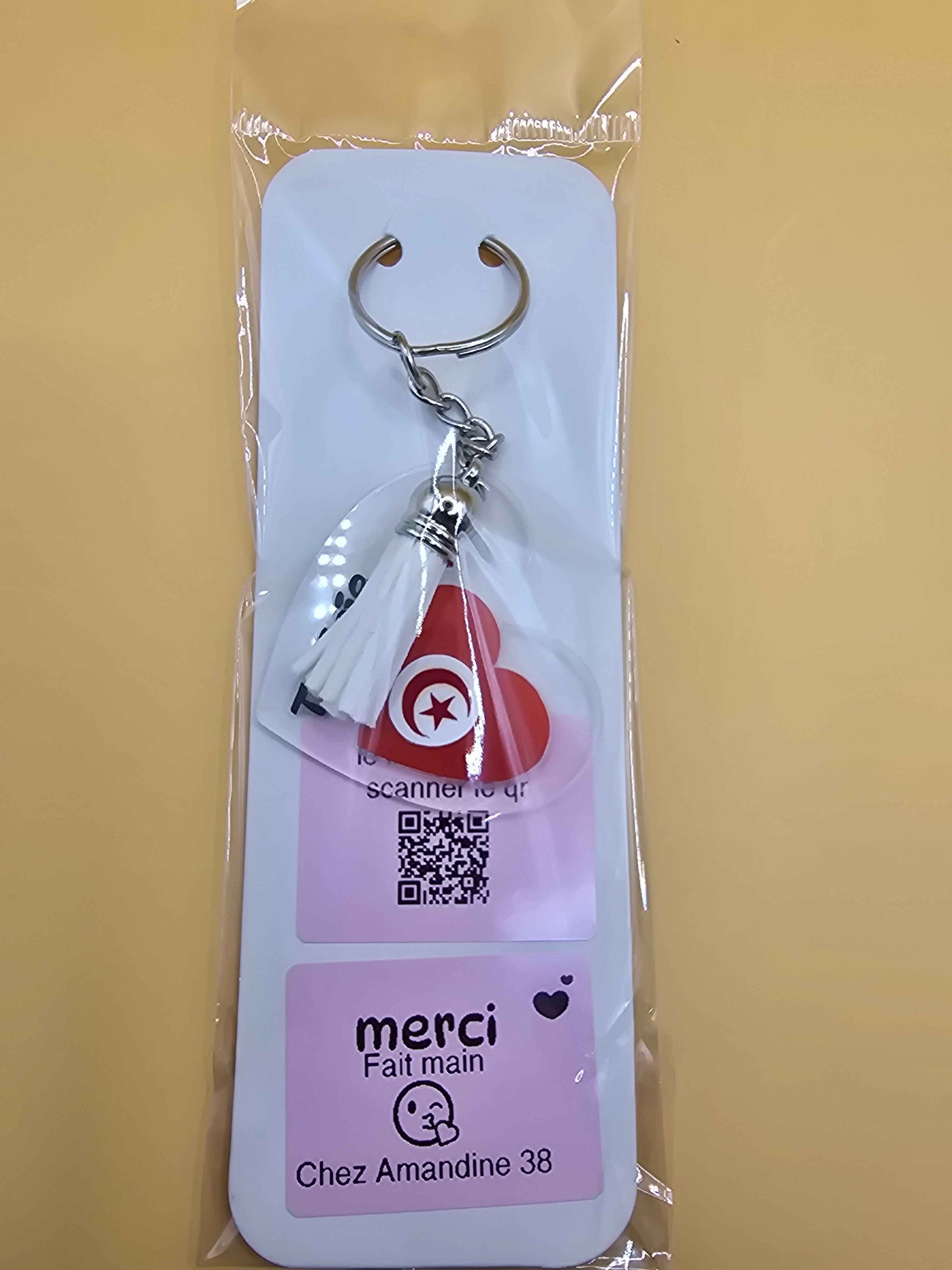 Porte clé Tunisie : Élégance et Authenticité à portée de main